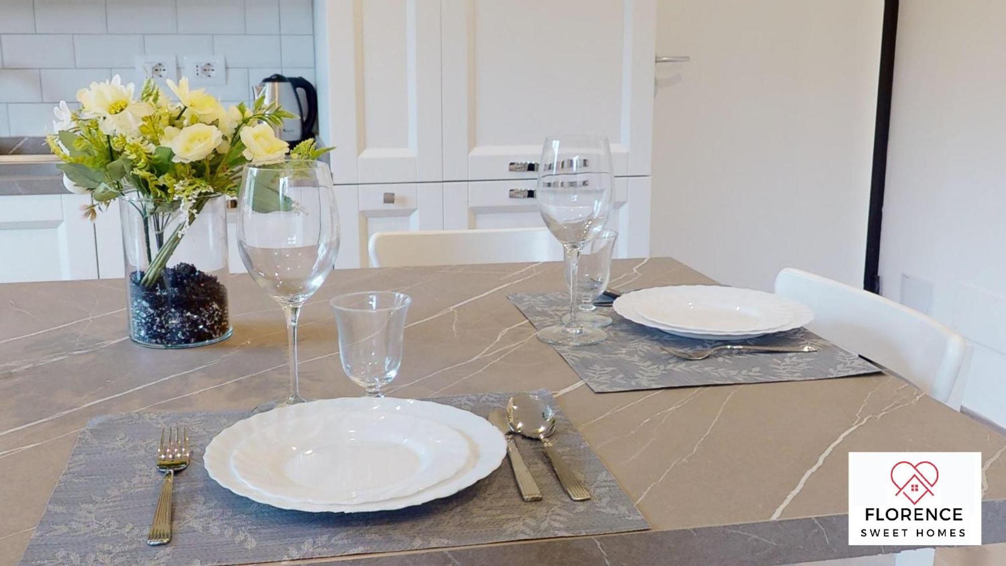 Sonia Apartment With Free Parking By Florence Sweet Homes Exterior foto
