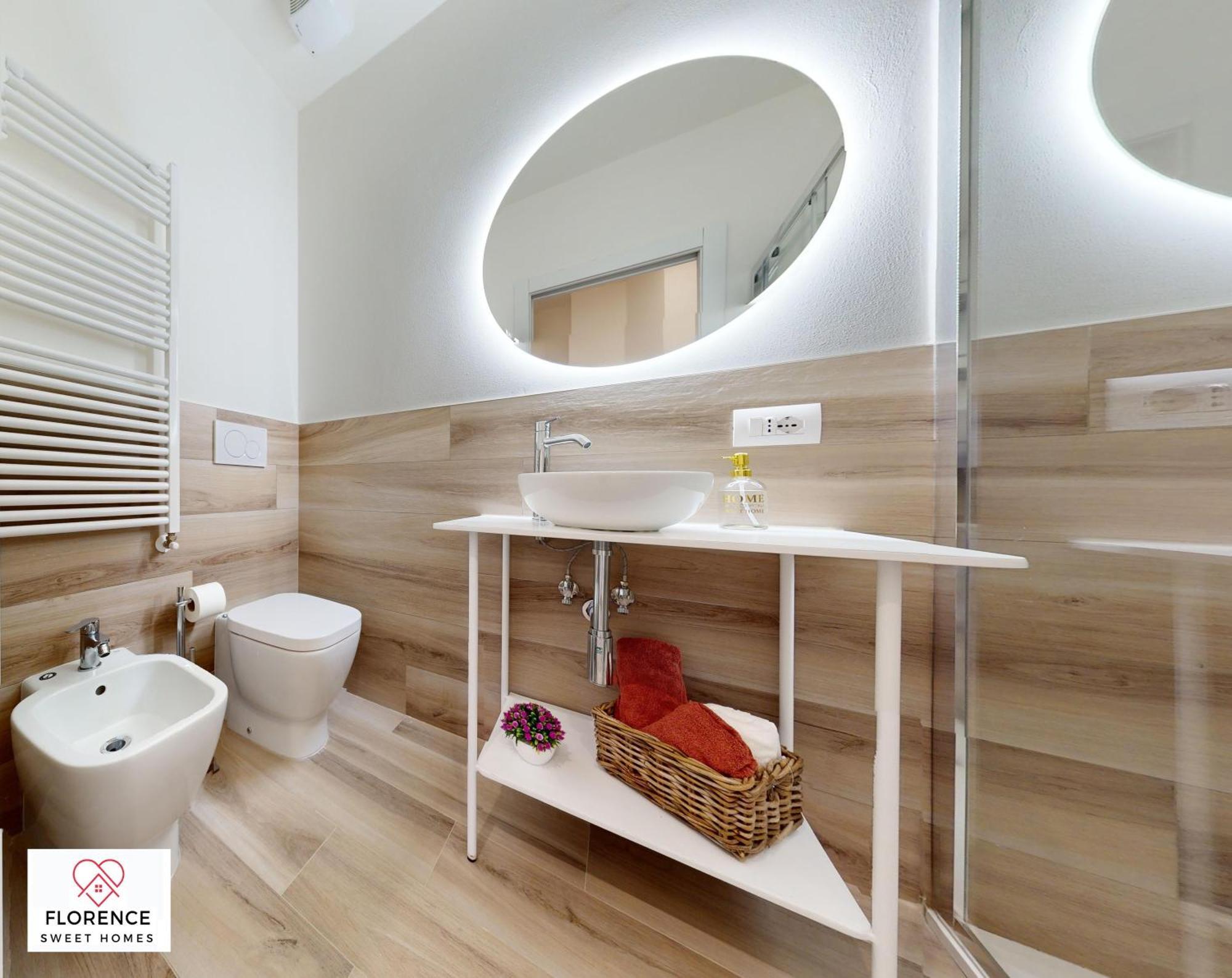 Sonia Apartment With Free Parking By Florence Sweet Homes Exterior foto